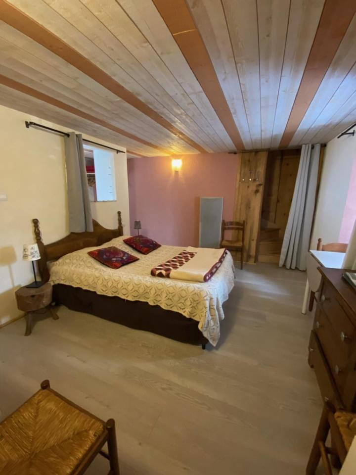 סן-מארי-דה-קמפן Auberge La Bergerie מראה חיצוני תמונה