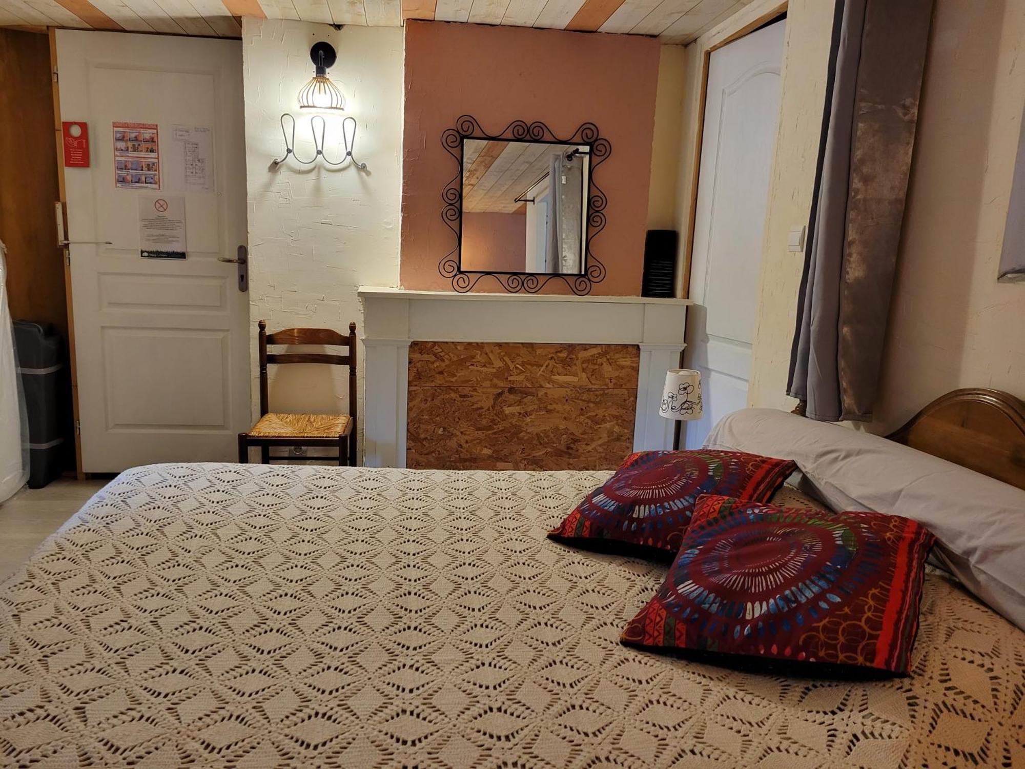 סן-מארי-דה-קמפן Auberge La Bergerie מראה חיצוני תמונה